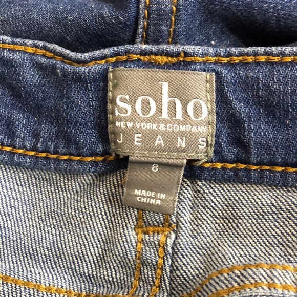 Bermuda Shorts - Picture 3 of 4